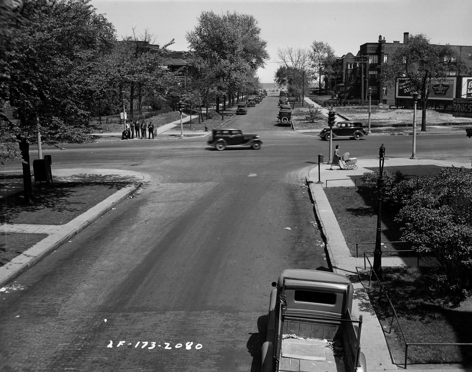 ECC Traffic Intersection at Sheridan Road and Farwell Ave (image