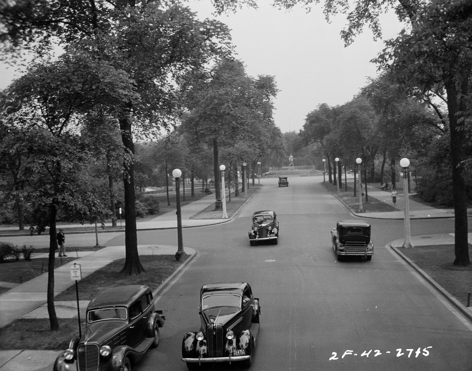 ECC Traffic Intersection at Dearborn Parkway and North Ave