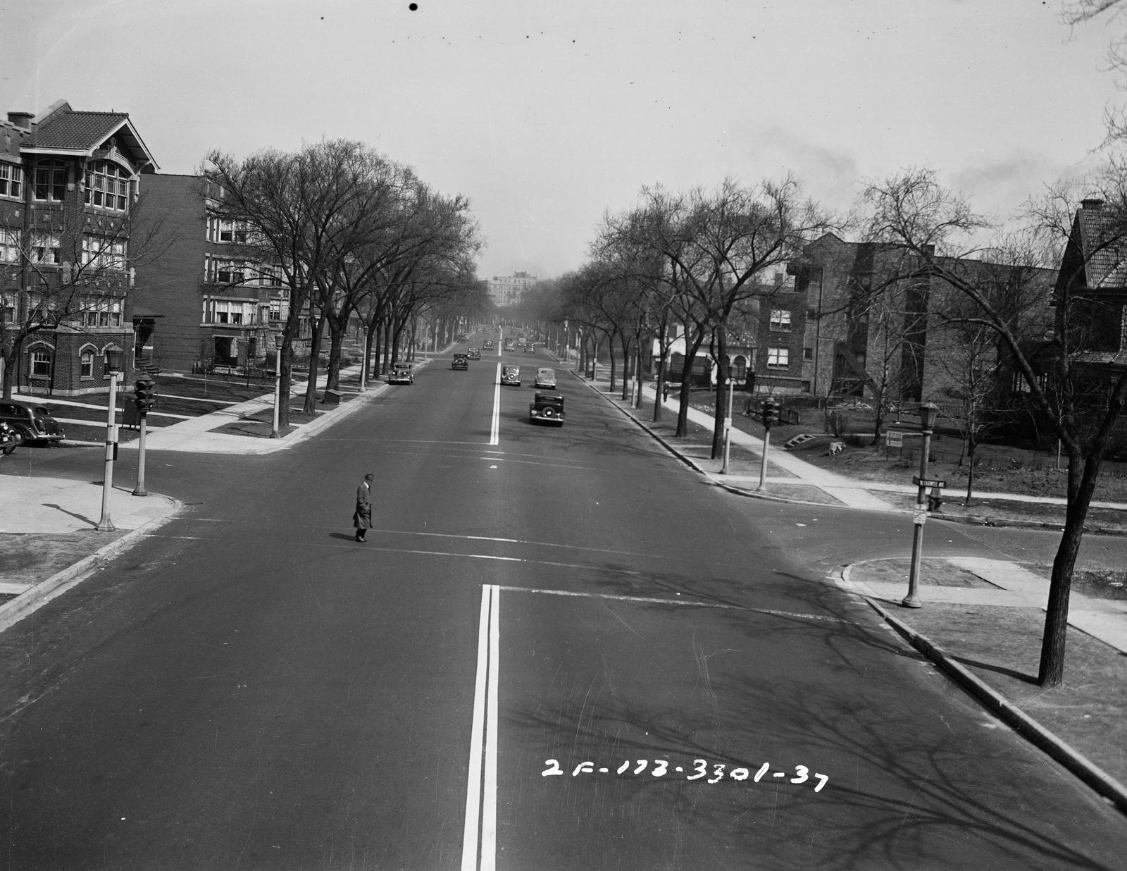 ECC Traffic Intersection at Sheridan Road and Farwell Ave (image