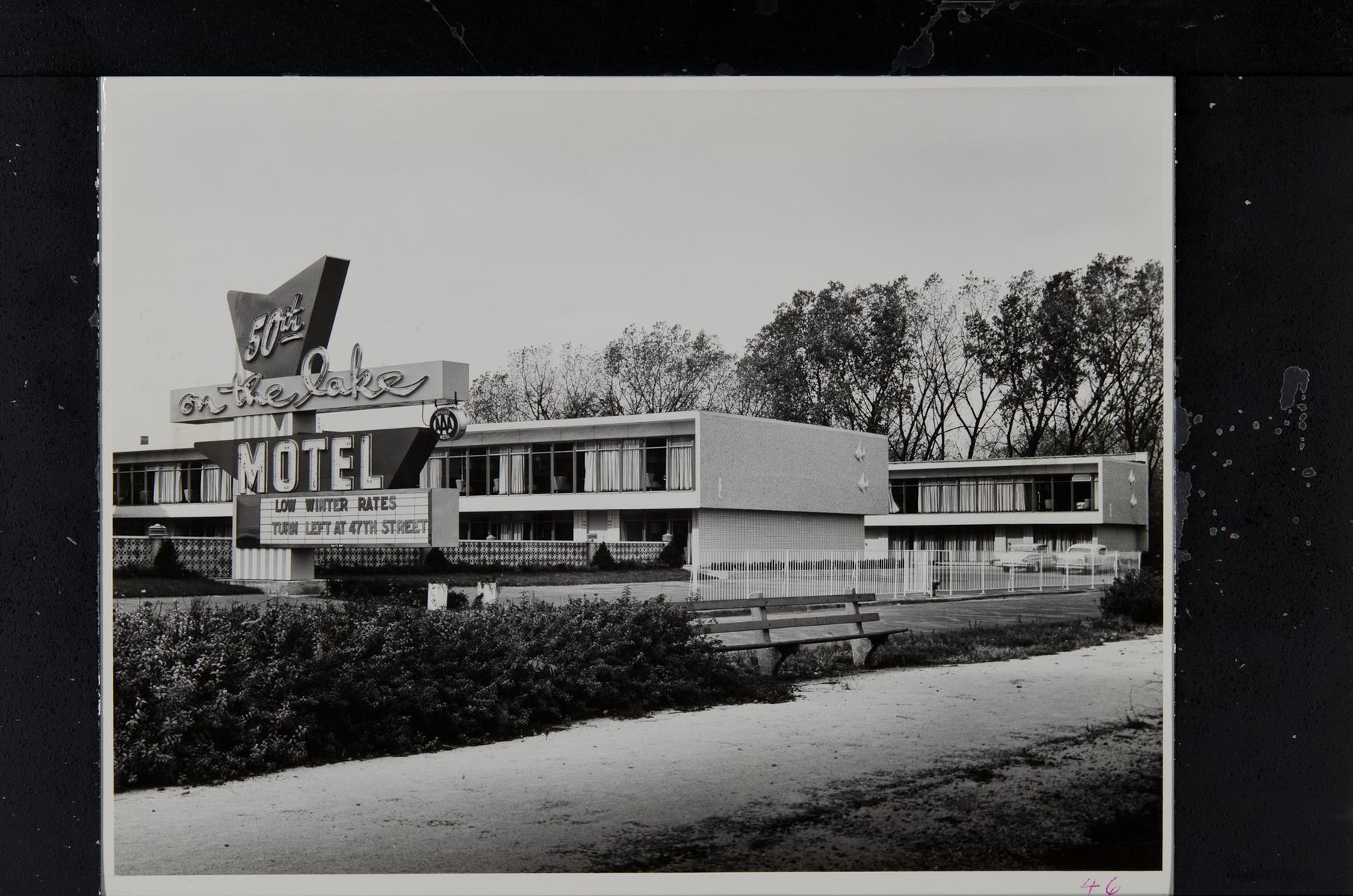 ecc-50th-on-the-lake-motel-east-50th-street